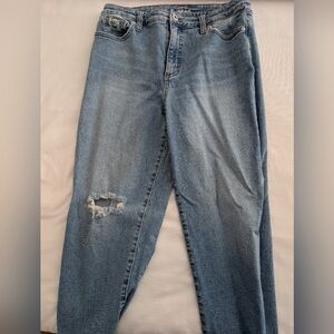 Capri Jeans